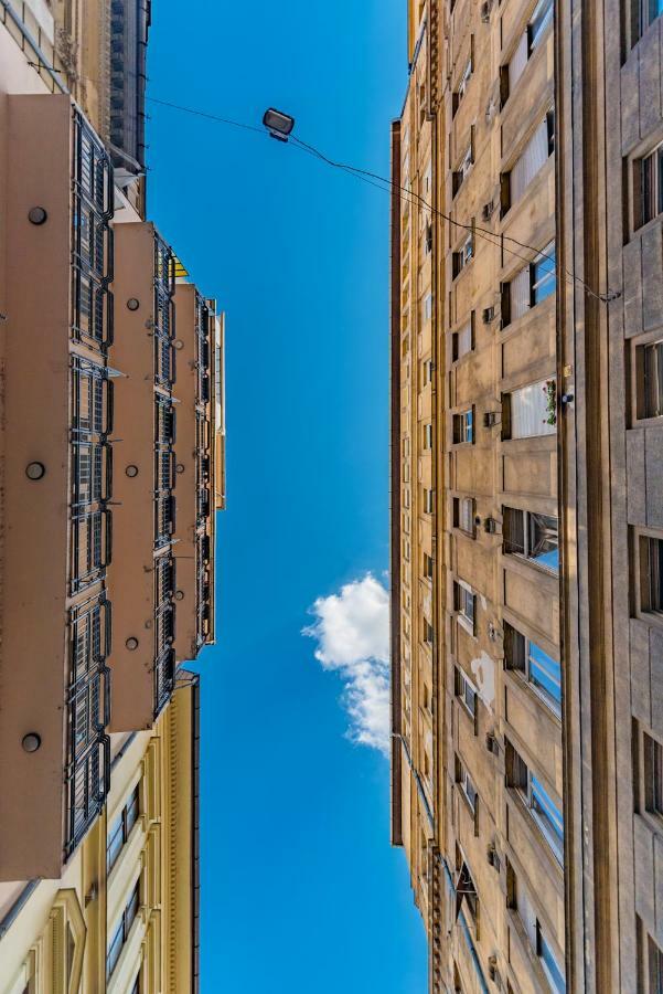 Oasis Apartments - Liberty Bridge Budapest Eksteriør billede